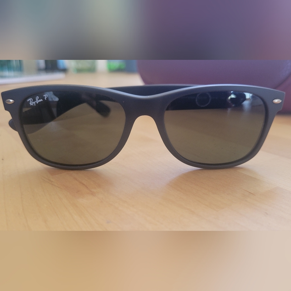 Ray-Ban Polarized "New Wayfarer" sunglasses